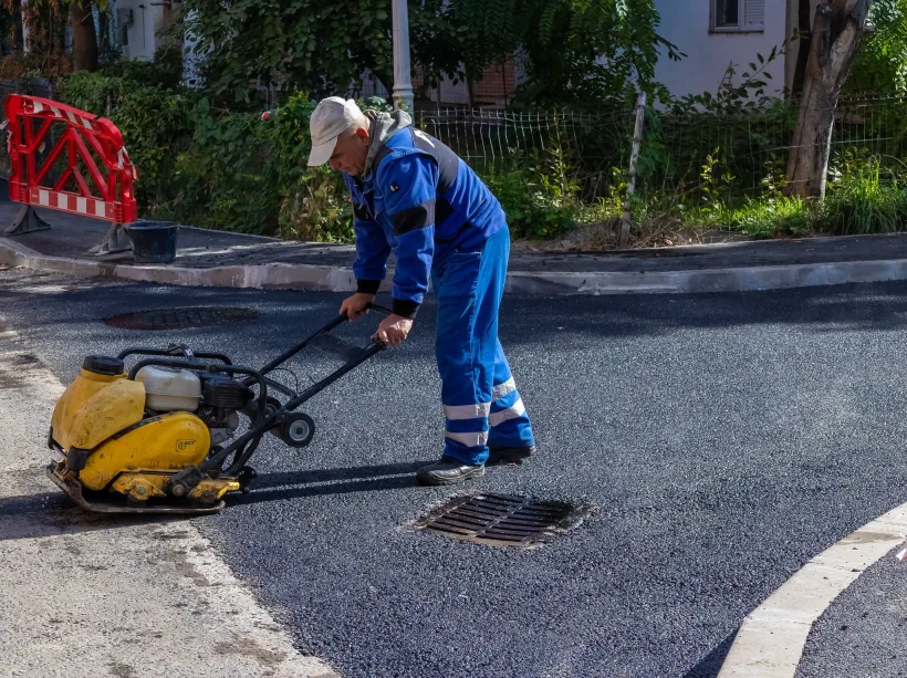 Cartierul Mazepa I din Galați, în modernizare. Ce lucrări se fac în zona blocurilor „Salcia”