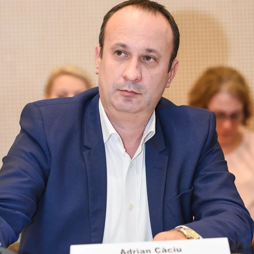 Câciu: Din 14 iunie, va începe încărcarea cardurilor de alimente-tichete sociale cu o nouă tranşă de 250 lei