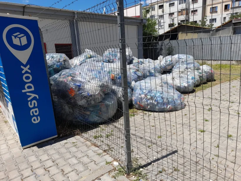 Magazin amendat de Garda de Mediu Galați din cauza gestionării deficiente a deșeurilor SGR