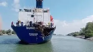 Coliziune între doua nave maritime pe Canalul Sulina