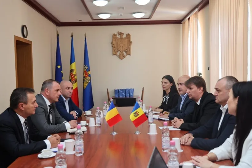 Parteneriat transfrontalier al UDJG pentru proiecte privind navigabilitatea pe Prut