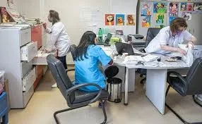 Medicii din policlinici primesc mai mulți bani din octombrie