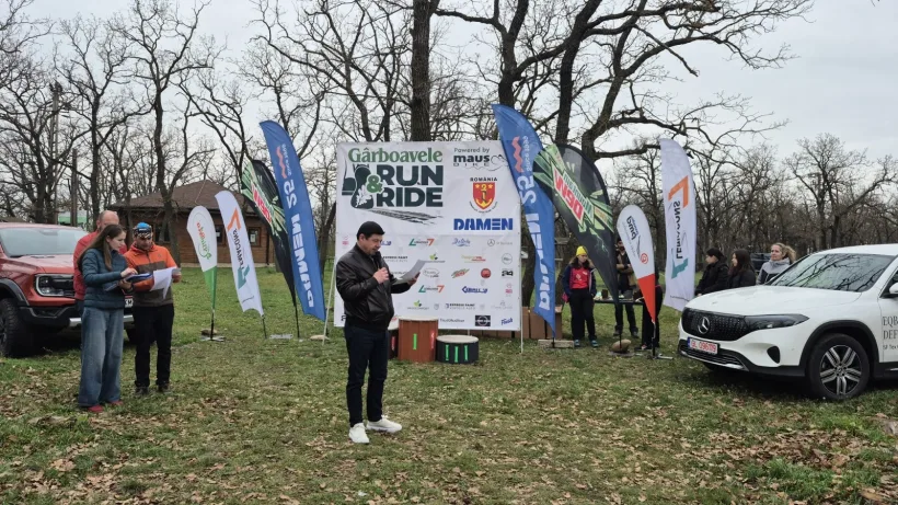 Sportivii care au participat la Concursul de alergare și ciclism „Gârboavele Run & Ride”, premiați de Consiliul Județean Galați