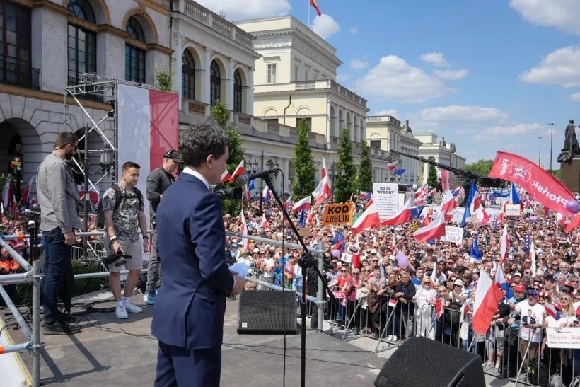 Nicușor Dan, la Marșul Milionului de Inimi din Varșovia