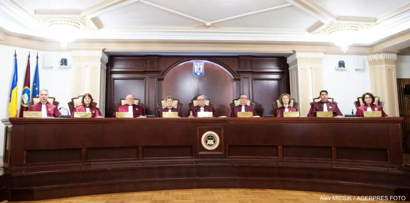 CCR: Niciunul dintre judecători aflați la final de mandat cu nu cerut vreo sumă de bani