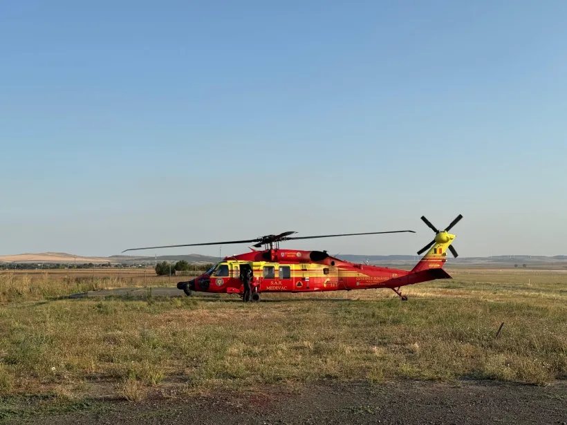 Arde o pădure din Delta Dunării. Pompierii intervin de cinci zile