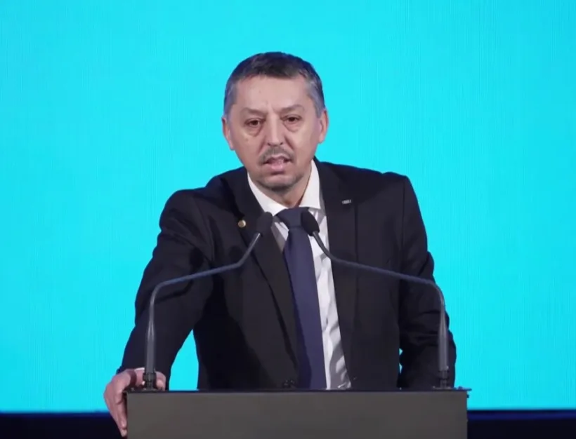 Ministerul Educației: Nu vor fi probleme cu plata salariilor și burselor