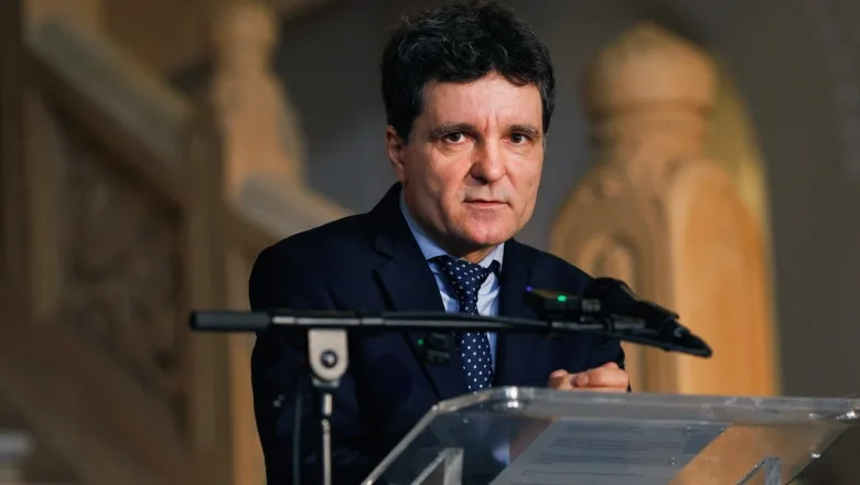 Şedinţă CSAT la Cotroceni pe tema securizării spaţiului aerian