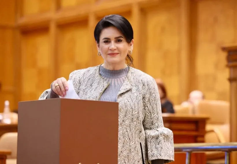 Deputata Viorica Sandu: Digitalizare și transparență sporită în piața de asigurări