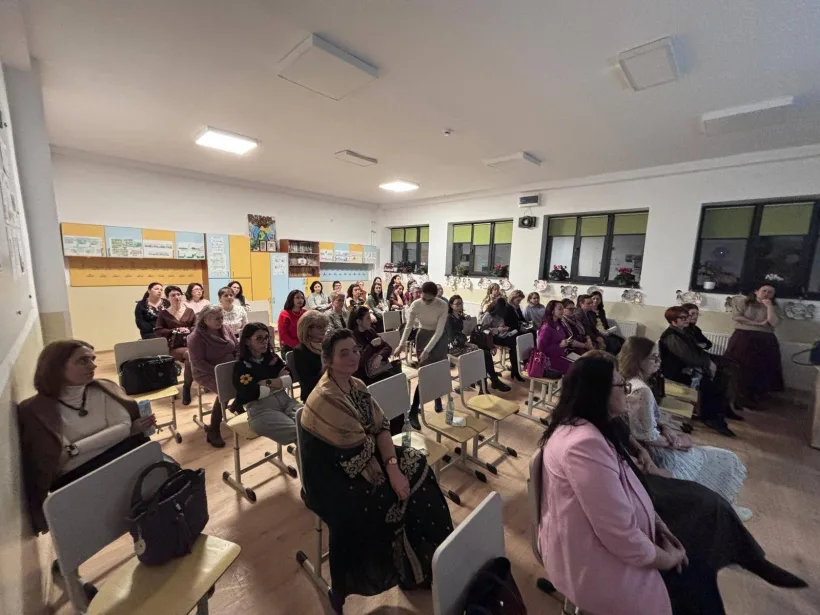 Profesorii de  română gălățeni, în căutarea competențelor educaționale sustenabile