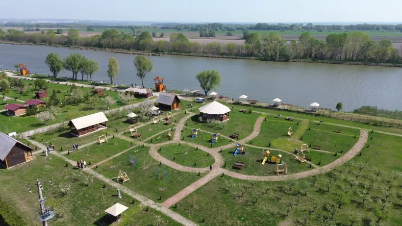 Concurs internațional de pescuit sportiv pentru nevăzători, la Galați. Peste 100 de participanți din trei țări
