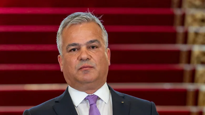 Zi decisivă pentru Cabinetul Veștea. Parlamentul votează învestirea noului Guvern