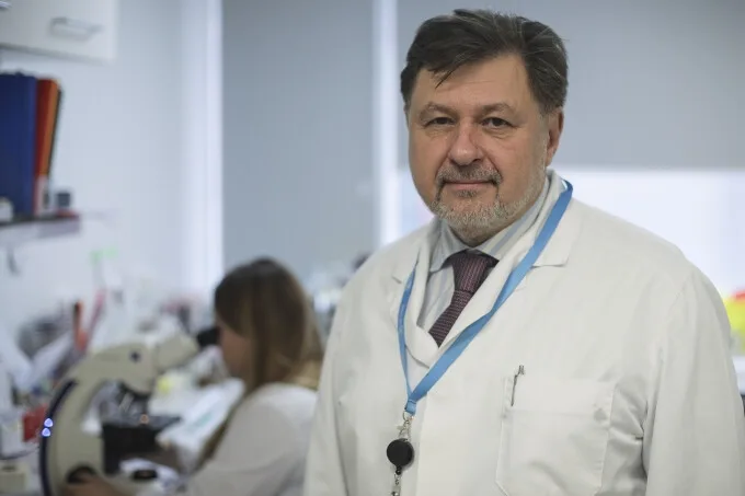Medicul Alexandru Rafila:"E posibil ca numărul de cazuri zilnice de Covid-19 să depăşească 25.000 până în decembrie"
