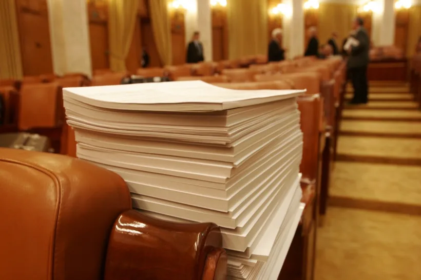”Un singur lucru este stabil în România: instabilitatea legislativă"