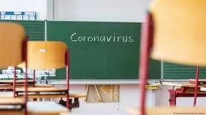 Școlile s-ar putea redeschide în siguranță la sfârșitul lunii martie-început de aprilie