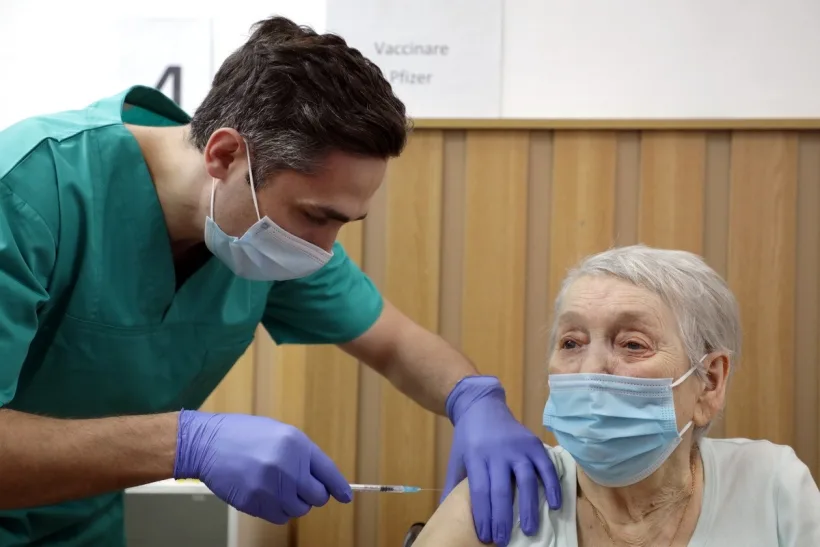 Cine este persoana cu numărul 1.000.000 care s-a vaccinat anti COVID în România