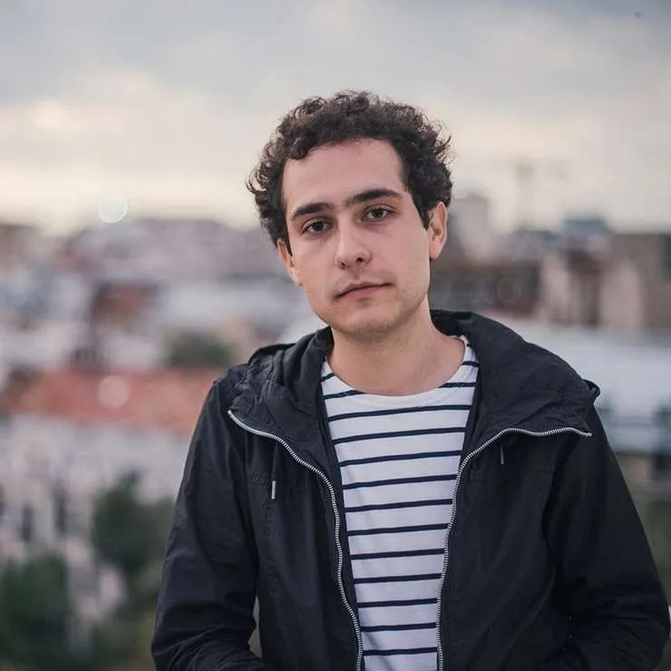 Vorbe frumoase, Doamne fereşte de cutremur!