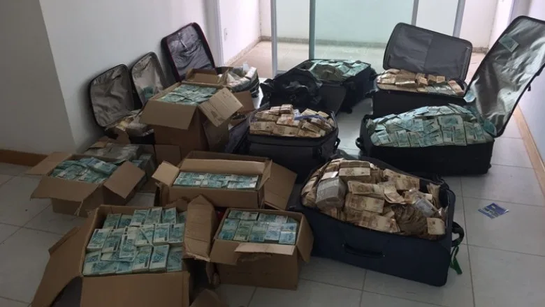 O boală a societăţii de când lumea şi pământul