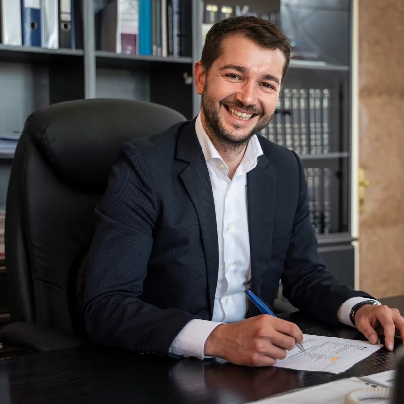 Un lider liberal trage un semnal de alarmă privind școala online: este imperios să se găsească opțiuni mai bune