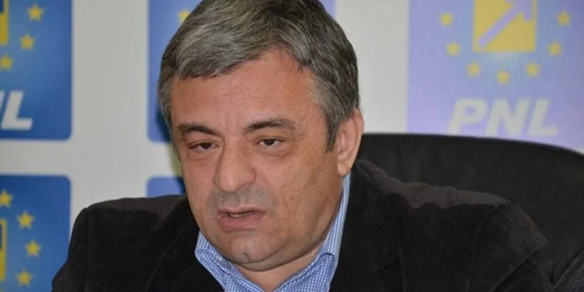Oare avea numai un telefon?