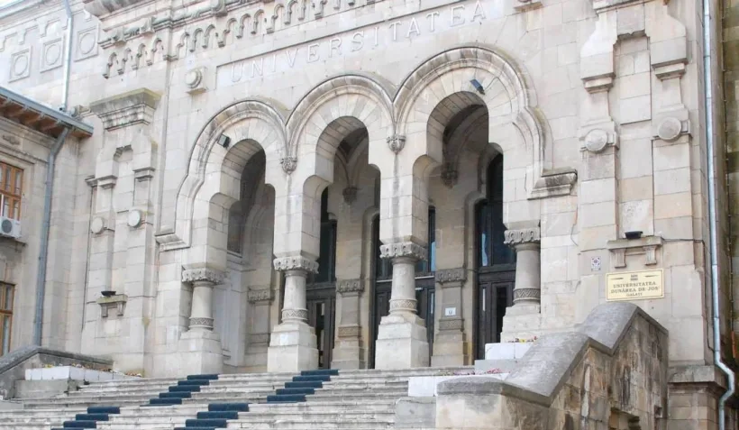 Semestrul doi la Universitatea „Dunărea de Jos” din Galați, cursuri în format fizic