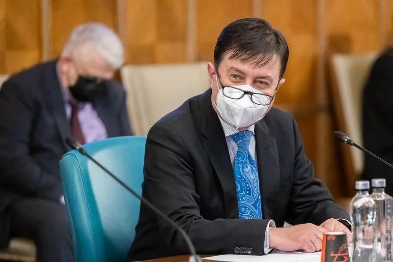 Ministrul Economiei: Vom construi o fabrică de pulberi de la zero