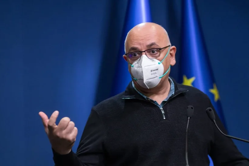 Arafat, mesaj privind decizia CCR: „Măsura nu se aplică la spaţiile închise”