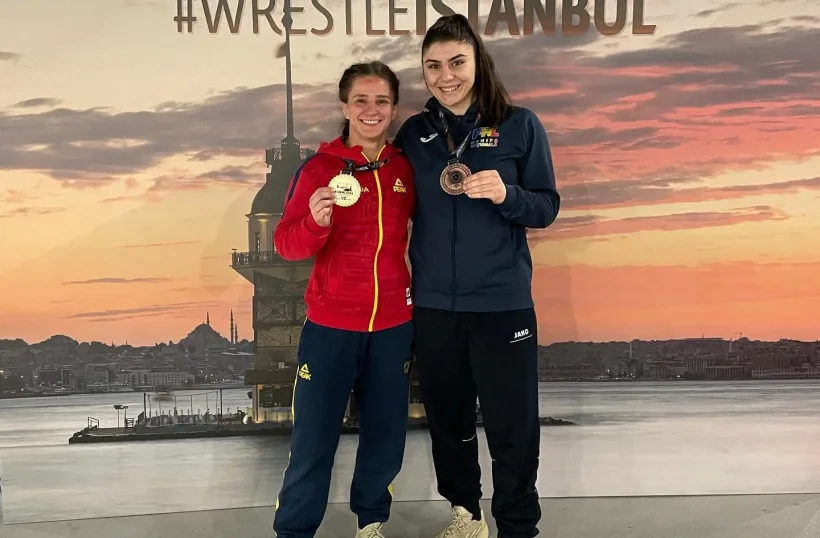 Trei românce în finalele Campionatului European de lupte pentru seniori