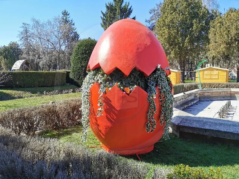 Orașul Galați, decorat cu ornamente specifice Paștelui
