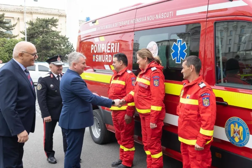 12 ambulanțe pentru transportarea nou născuților în stare critică, în dotarea IGSU
