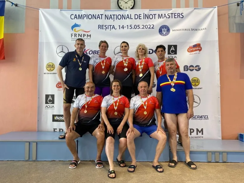 Mens sana in corpore sano. Înotătorii Masters de la Aqua Sport s-au întors la Galați cu 49 de medalii