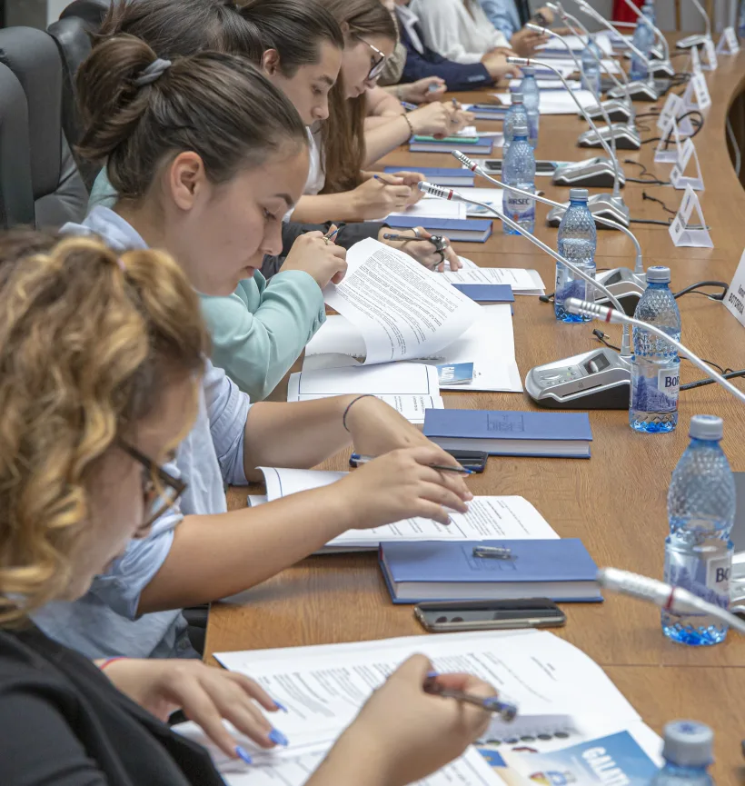Elevi gălățeni, consilieri locali pentru o zi
