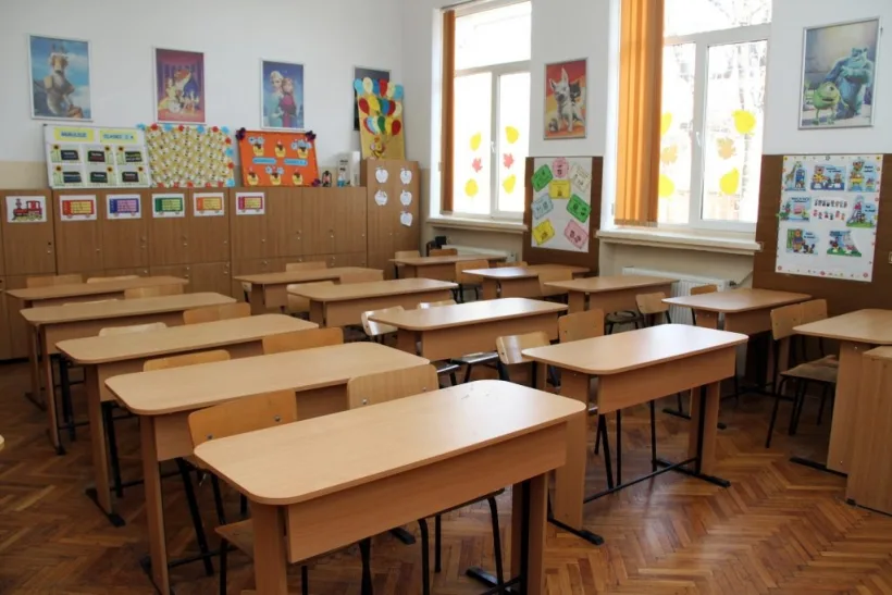 39 de școli din județul Galați nu au aviz sanitar de funcționare