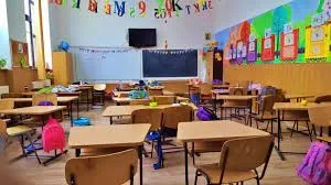 Elevii nu vor sta în frig la iarnă! Anunțul ministrului Educației