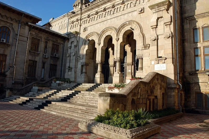 Patru profesori de la UDJG, în topul celor mai importanți oameni de știință din lume, în anul 2022