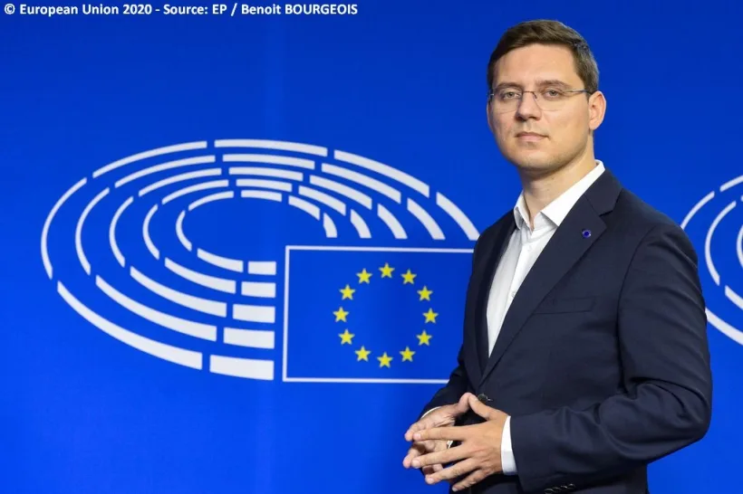 Victor Negrescu: Avem şanse reale să fim sprijiniţi de Parlamentul olandez pentru aderarea la Schengen