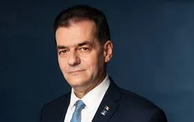PER îl atacă pe Orban: „Este trecut pe linie moartă!”