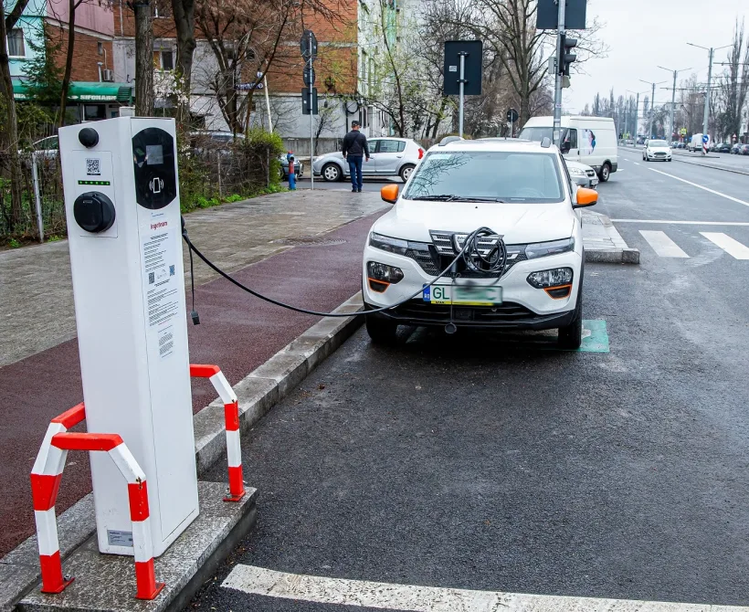 Încă 8 stații de încărcare a mașinilor electrice, în municipiul Galați