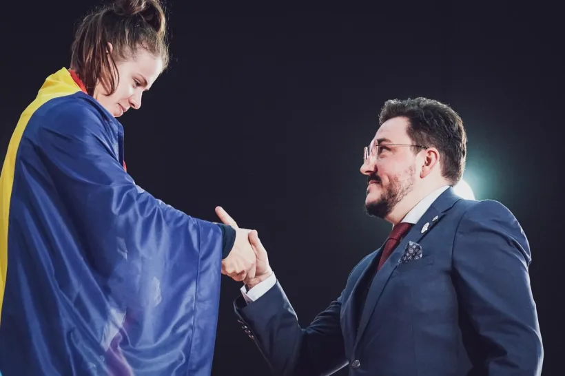 Pronosticuri confirmate: trei medalii de aur pentru Loredana Toma la Europenele de haltere