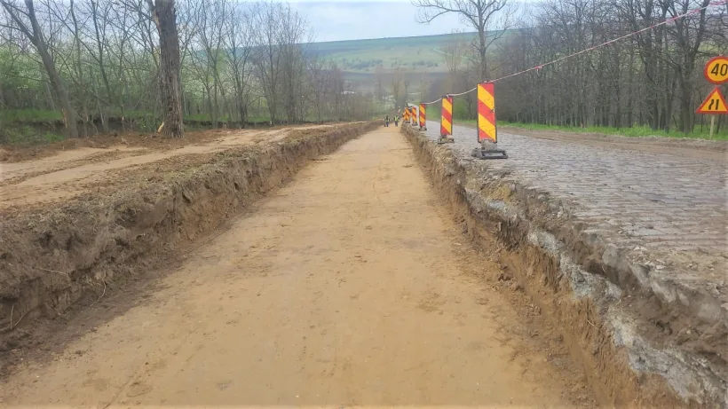 Continuă modernizarea drumurilor județene
