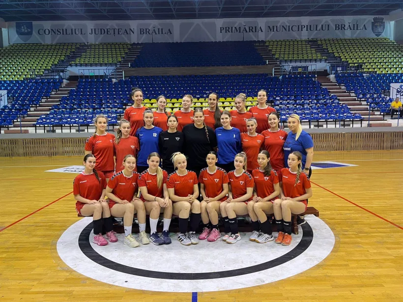 Olimpicele și-au obținut biletul pentru semifinale