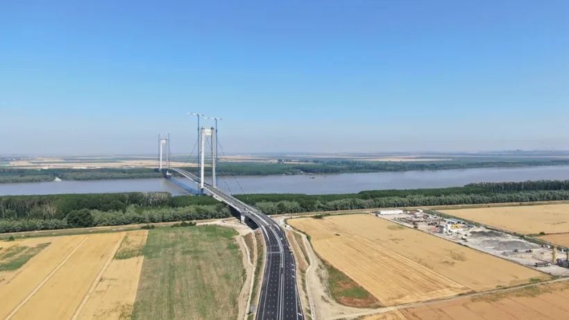 Din 6 iulie se va putea circula pe podul peste Dunăre de la Brăila
