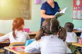 Educația românească, sub bagheta imposturii?!