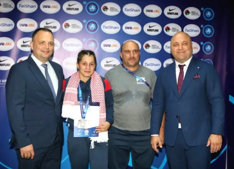 Argint şi bronz la Mondiale pentru tricolore