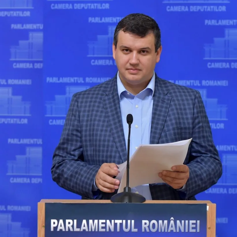Tomac sare la gâtul liberalilor: În acest moment sunt doar chelnerii de la masa PSD